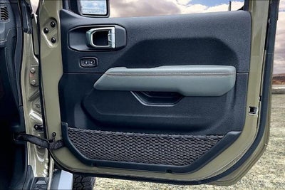 2025 Jeep Gladiator Mojave X