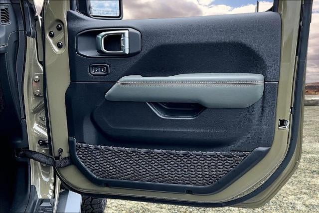 2025 Jeep Gladiator Mojave X