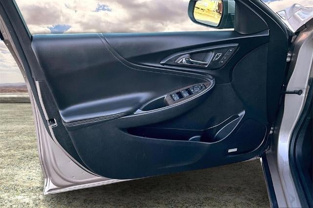 2024 Chevrolet Malibu 2LT