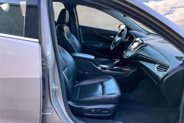 2024 Chevrolet Malibu 2LT