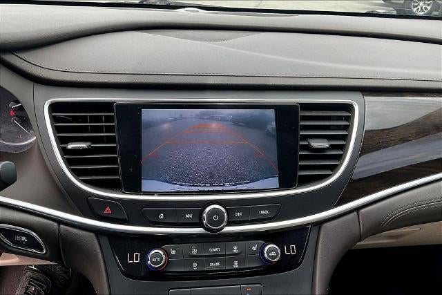 2017 Buick LaCrosse Essence