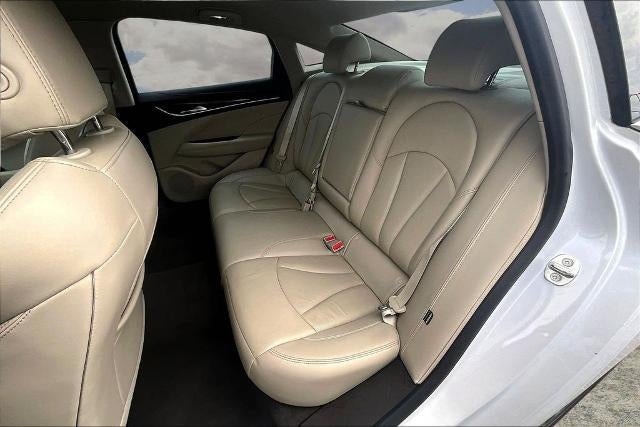 2017 Buick LaCrosse Essence