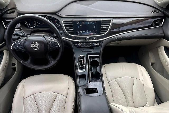 2017 Buick LaCrosse Essence
