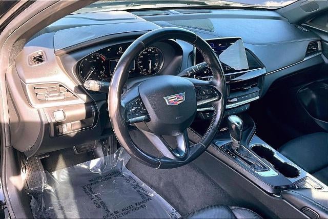 2023 Cadillac CT4 Premium Luxury