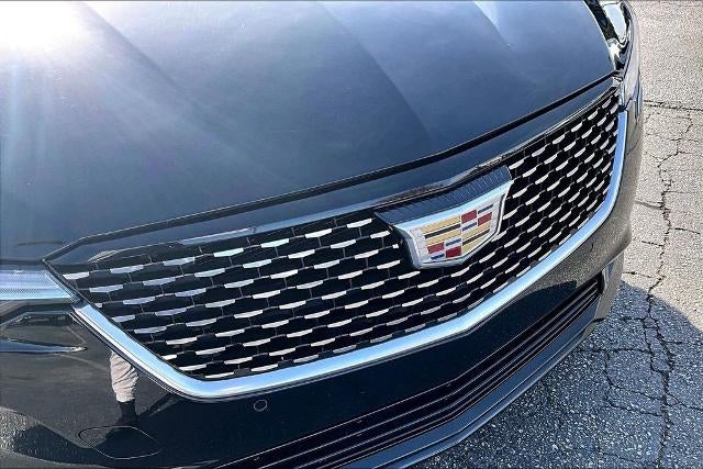 2023 Cadillac CT4 Premium Luxury