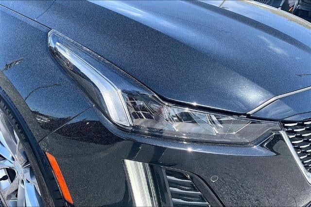 2022 Cadillac CT5 Premium Luxury