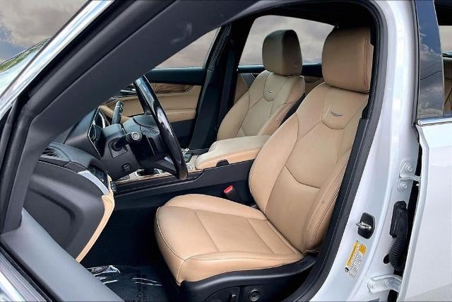 2023 Cadillac CT5 Premium Luxury