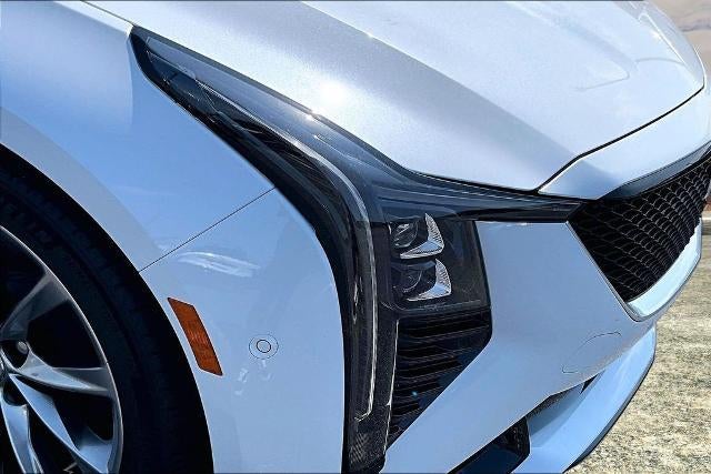 2024 Cadillac CT5 Luxury