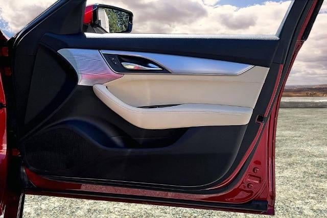2022 Cadillac CT5 Luxury