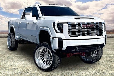 2025 GMC Sierra 2500 HD AT4