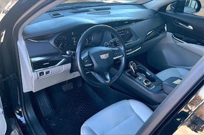 2020 Cadillac XT4 Luxury