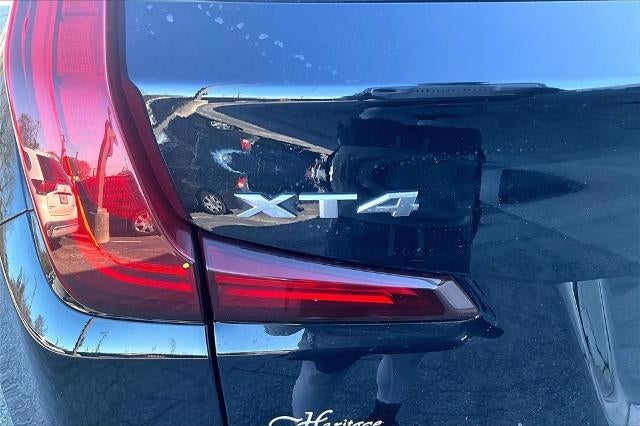 2020 Cadillac XT4 Luxury