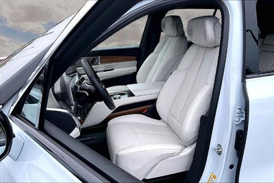 2027 Cadillac VISTIQ Luxury
