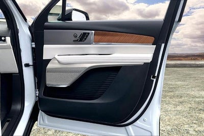 2027 Cadillac VISTIQ Luxury