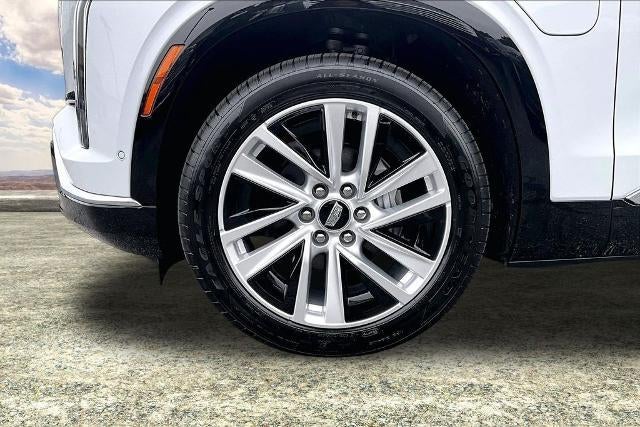2027 Cadillac VISTIQ Luxury