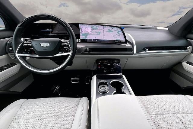 2027 Cadillac VISTIQ Luxury