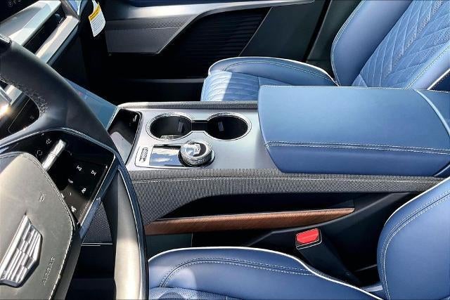 2026 Cadillac VISTIQ Premium Luxury
