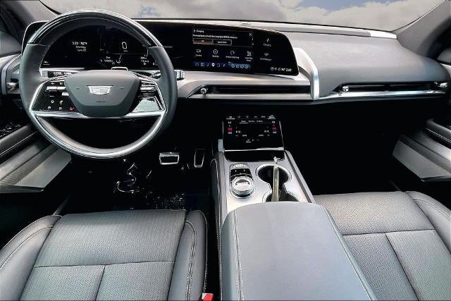 2026 Cadillac VISTIQ Sport