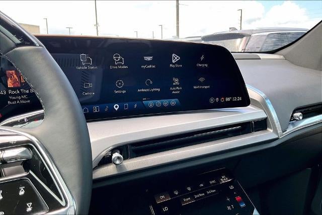 2026 Cadillac VISTIQ Sport