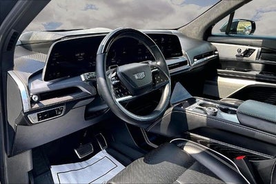 2026 Cadillac VISTIQ Platinum
