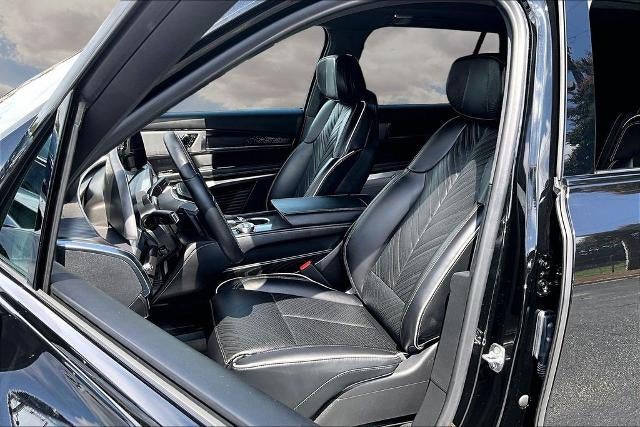 2026 Cadillac VISTIQ Platinum
