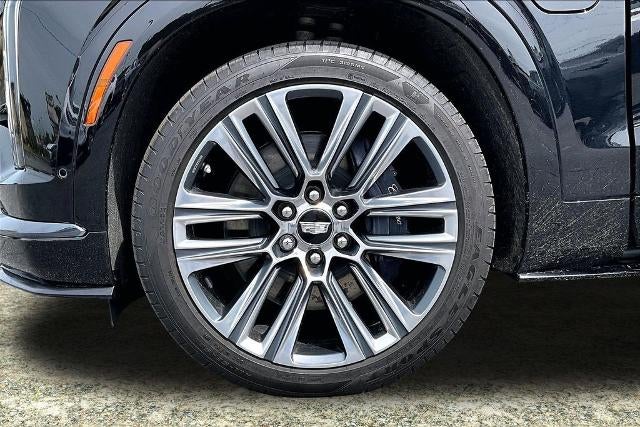 2026 Cadillac VISTIQ Platinum