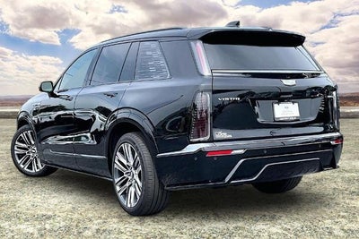2026 Cadillac VISTIQ Platinum