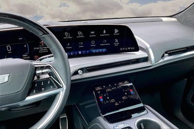 2026 Cadillac VISTIQ Platinum