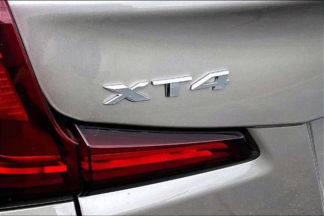 2025 Cadillac XT4 Premium Luxury