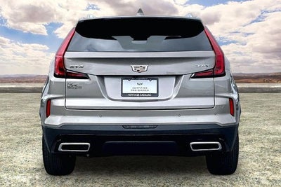 2025 Cadillac XT4 Premium Luxury