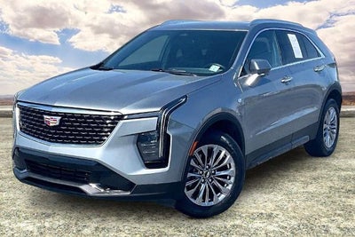 2025 Cadillac XT4 Premium Luxury