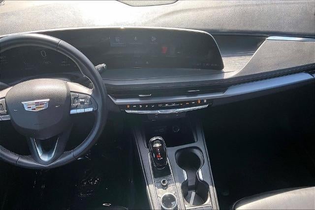 2025 Cadillac XT4 Premium Luxury