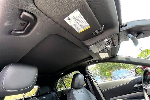 2025 Cadillac XT4 Premium Luxury