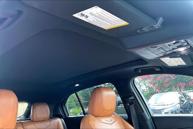 2022 Cadillac XT4 Premium Luxury