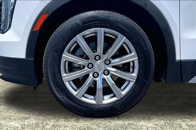 2022 Cadillac XT4 Premium Luxury