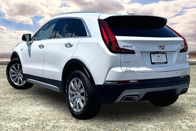 2022 Cadillac XT4 Premium Luxury