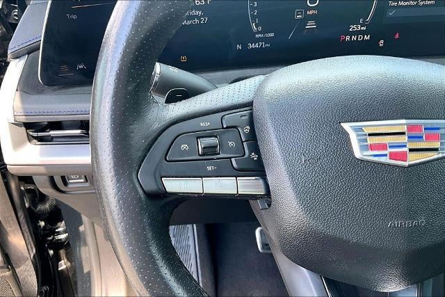 2024 Cadillac XT4 Sport