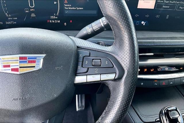 2024 Cadillac XT4 Sport