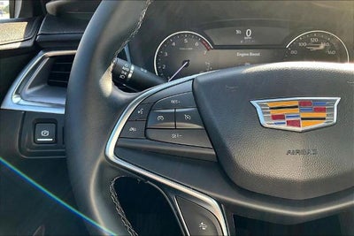 2025 Cadillac XT5 Luxury