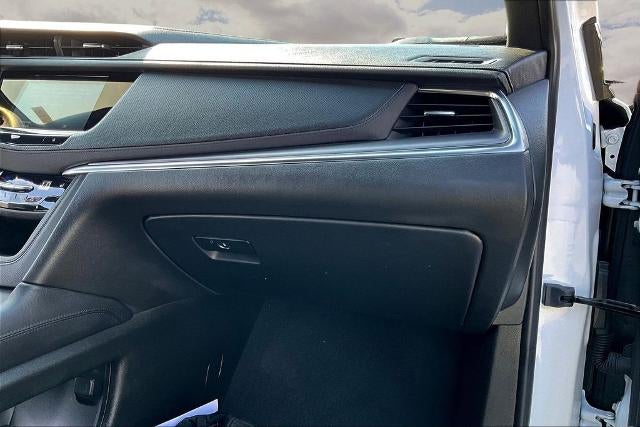 2025 Cadillac XT5 Luxury