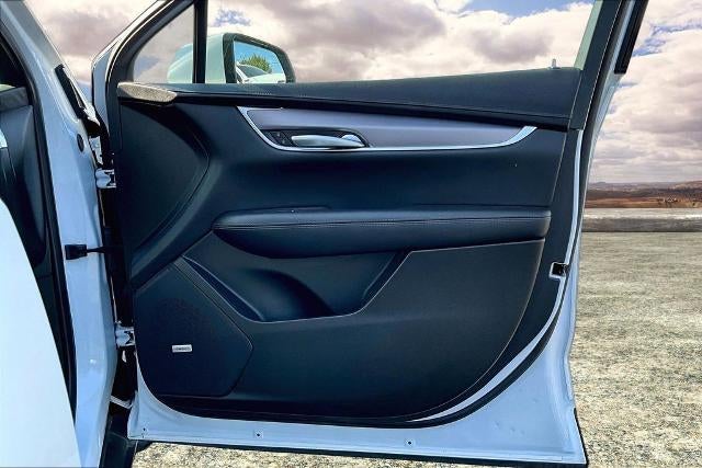 2025 Cadillac XT5 Luxury