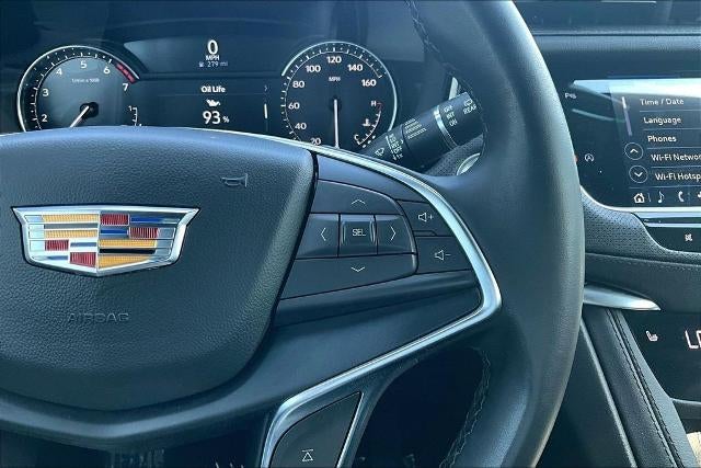 2024 Cadillac XT5 Luxury