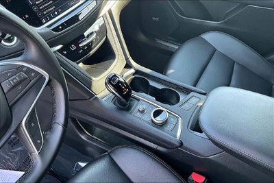 2024 Cadillac XT5 Luxury