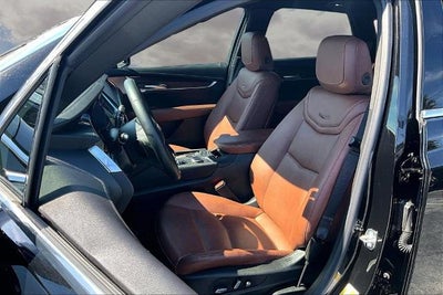2025 Cadillac XT5 Premium Luxury