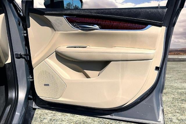 2018 Cadillac XT5 Luxury FWD