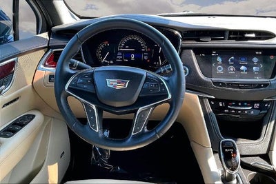 2019 Cadillac XT5 Luxury FWD