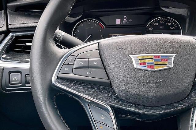 2022 Cadillac XT5 Premium Luxury