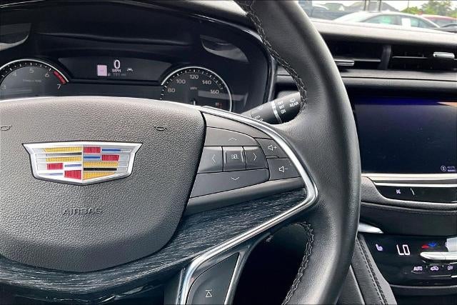 2022 Cadillac XT5 Premium Luxury