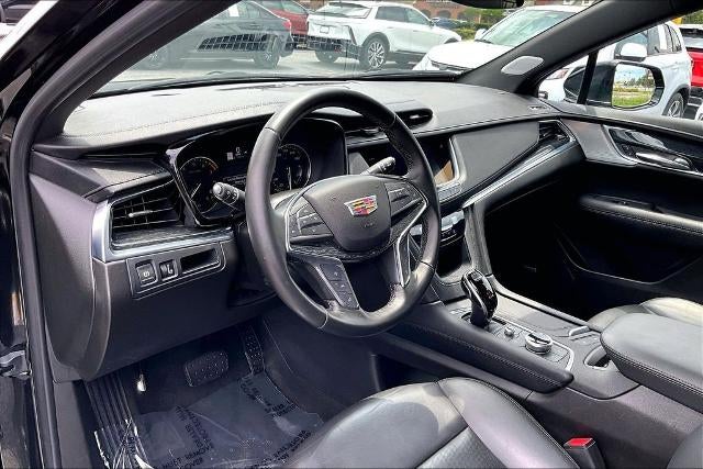 2022 Cadillac XT5 Premium Luxury