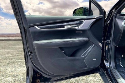 2022 Cadillac XT5 Premium Luxury